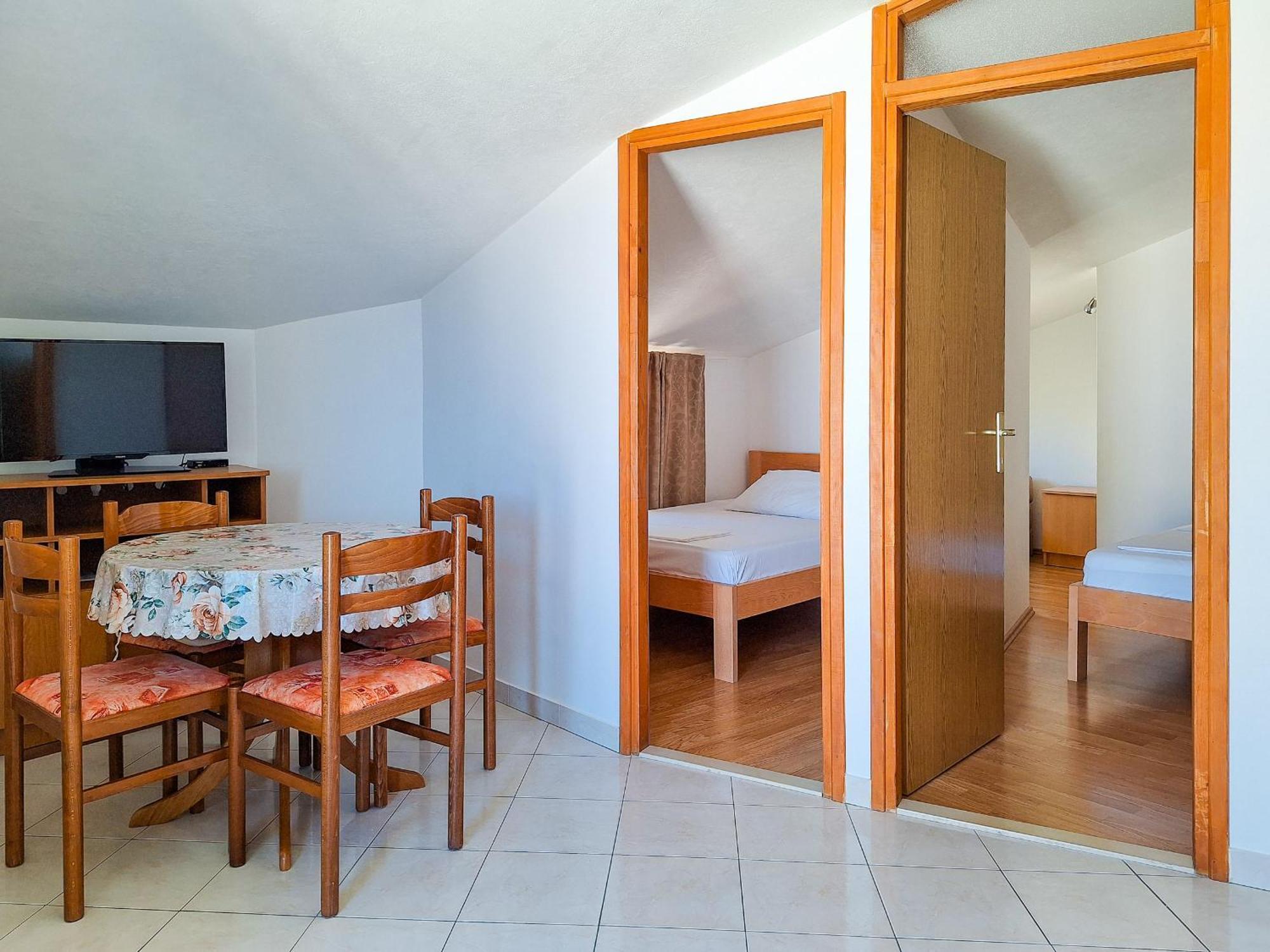 Apartments Maria Duće エクステリア 写真