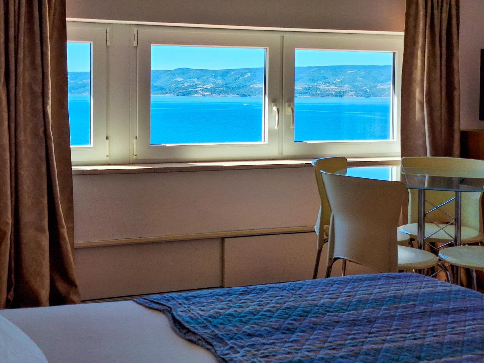Apartments Maria Duće エクステリア 写真